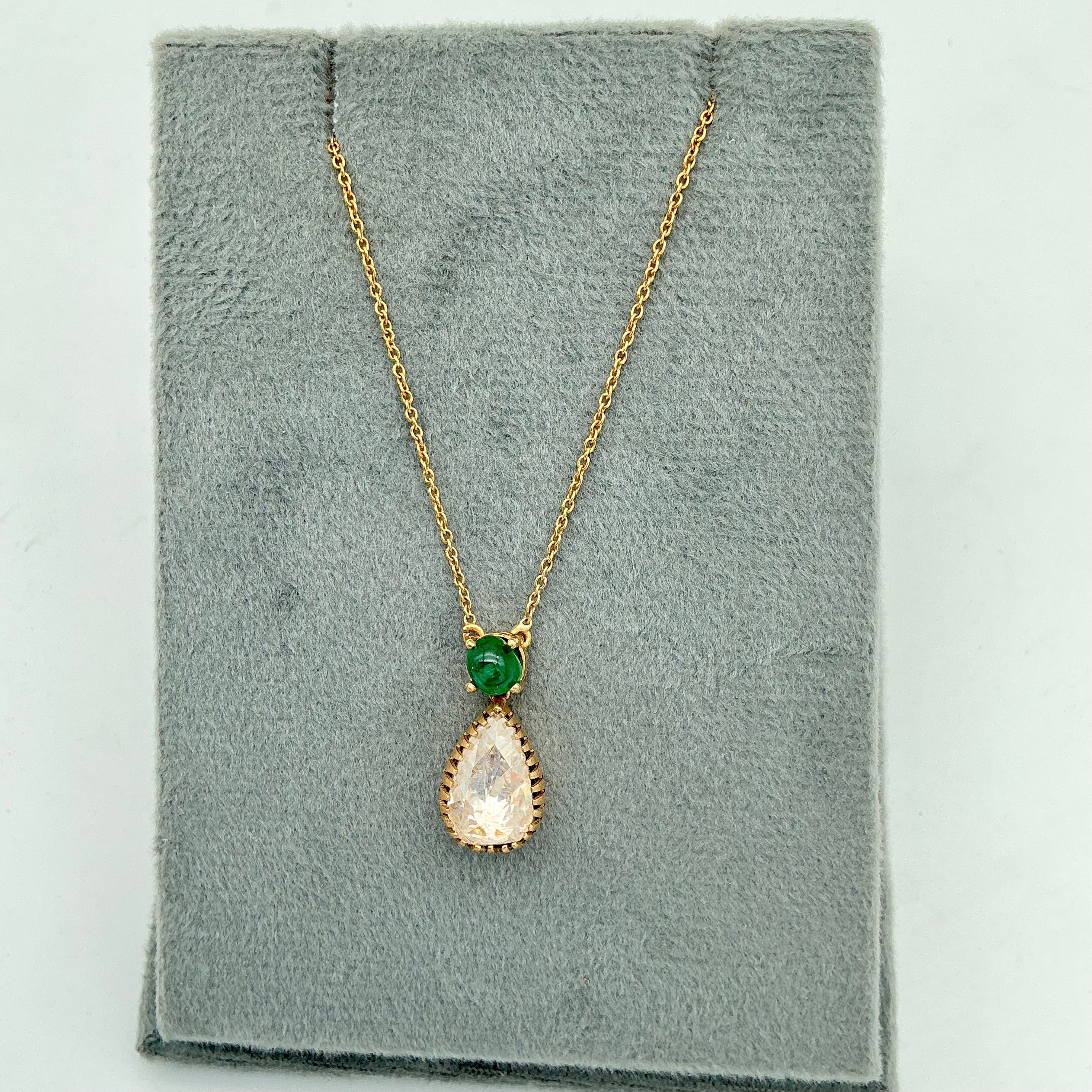 Natural Rose Cut Diamond And Emerald 18k Solid Yellow Gold Chain Pendant Jewelry
