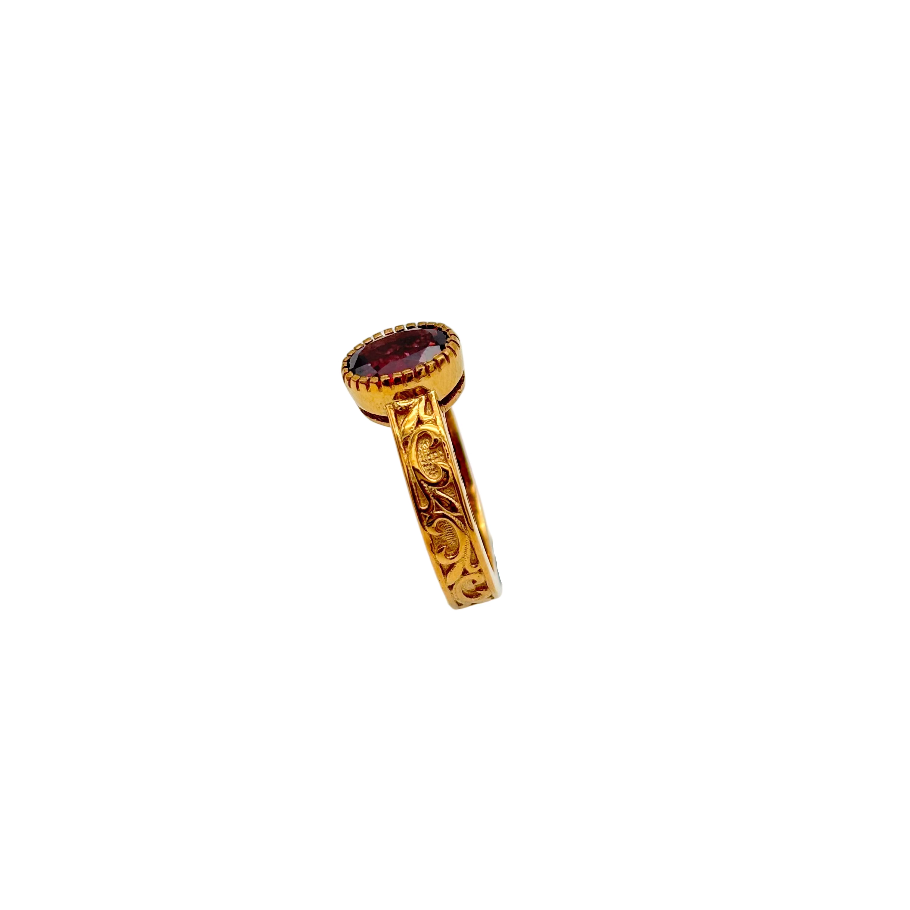 Natural Oval Shape Garnet Gemstone 925 Sterling Silver Yellow Gold Plated Rings Jewelry