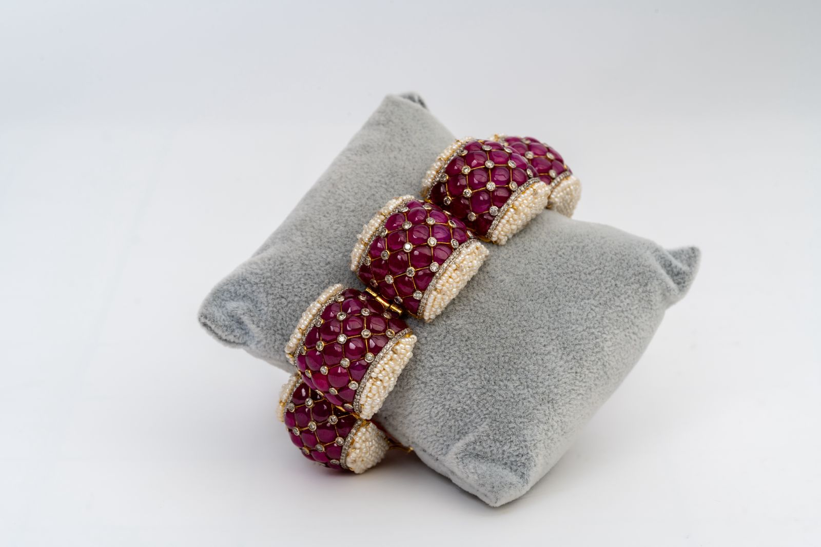 High Quality Ruby,Diamond And Pearl Yellow Gold Handmade Bracelets Jewelry