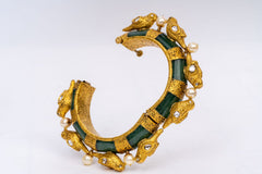 Pigeon-Antique Vintage Emerald, Polki And Pearl Yellow Gold Handmade Bracelets Jewelry