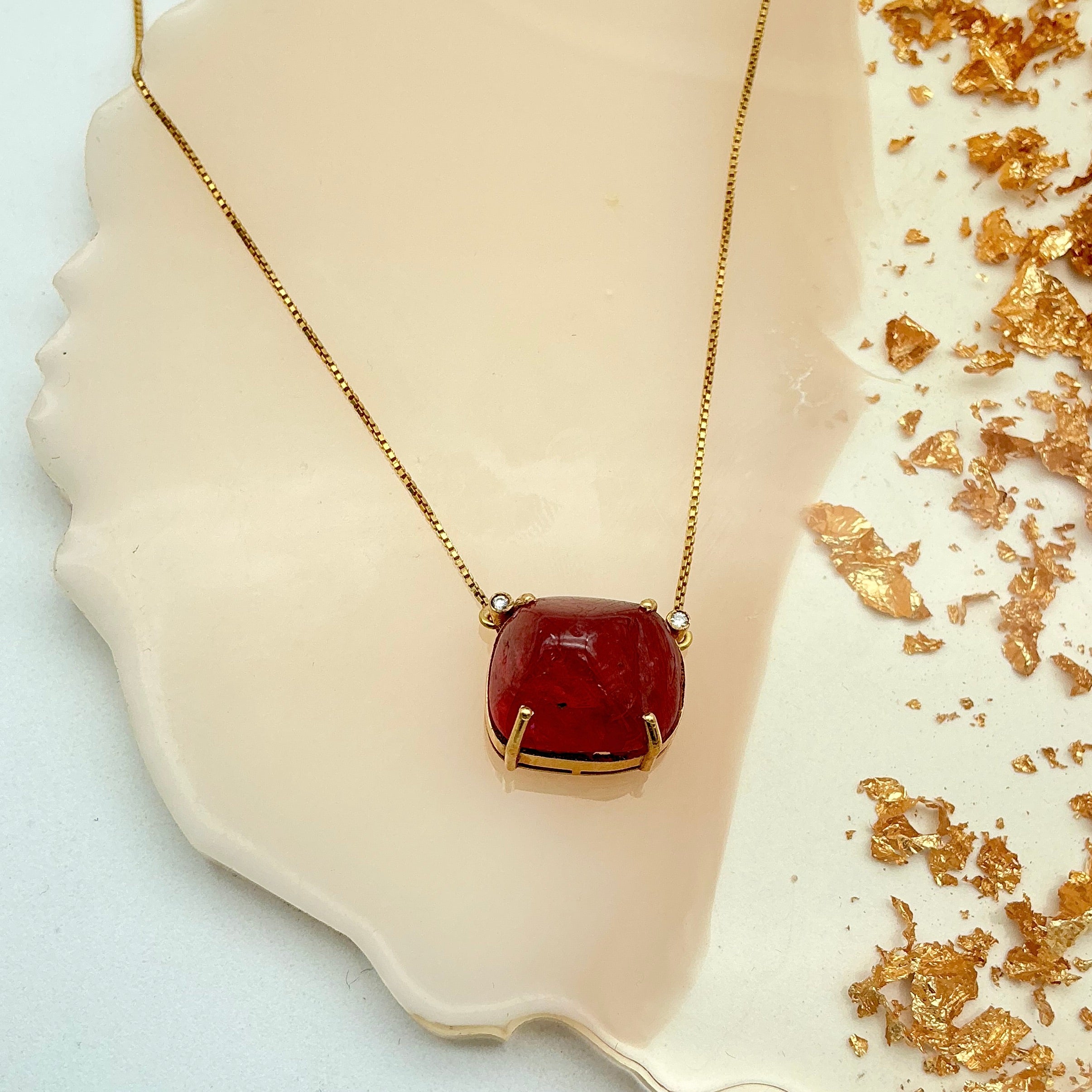 Natural Red Spinel And Diamond 18k Yellow Gold Handmade Pendant Necklace Jewelry