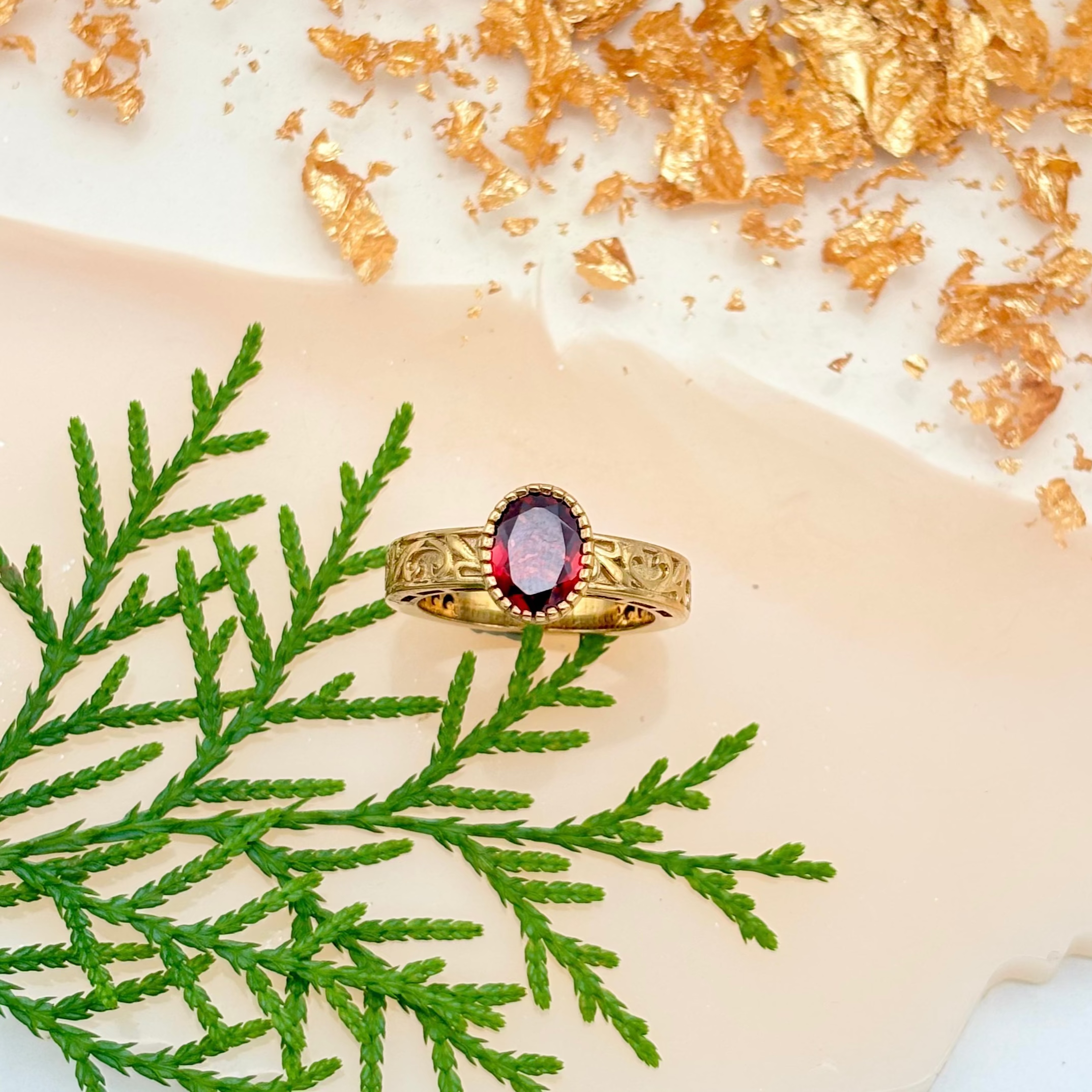 Natural Oval Shape Garnet Gemstone 925 Sterling Silver Yellow Gold Plated Rings Jewelry