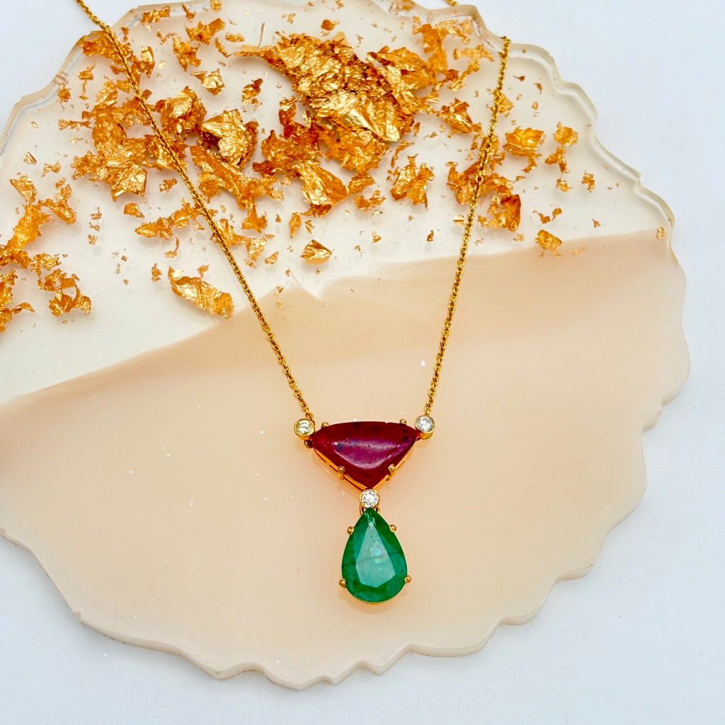 Precious Emerald, Ruby And Diamond 18k Solid Yellow Gold Handmade Chain Pendant Jewelry