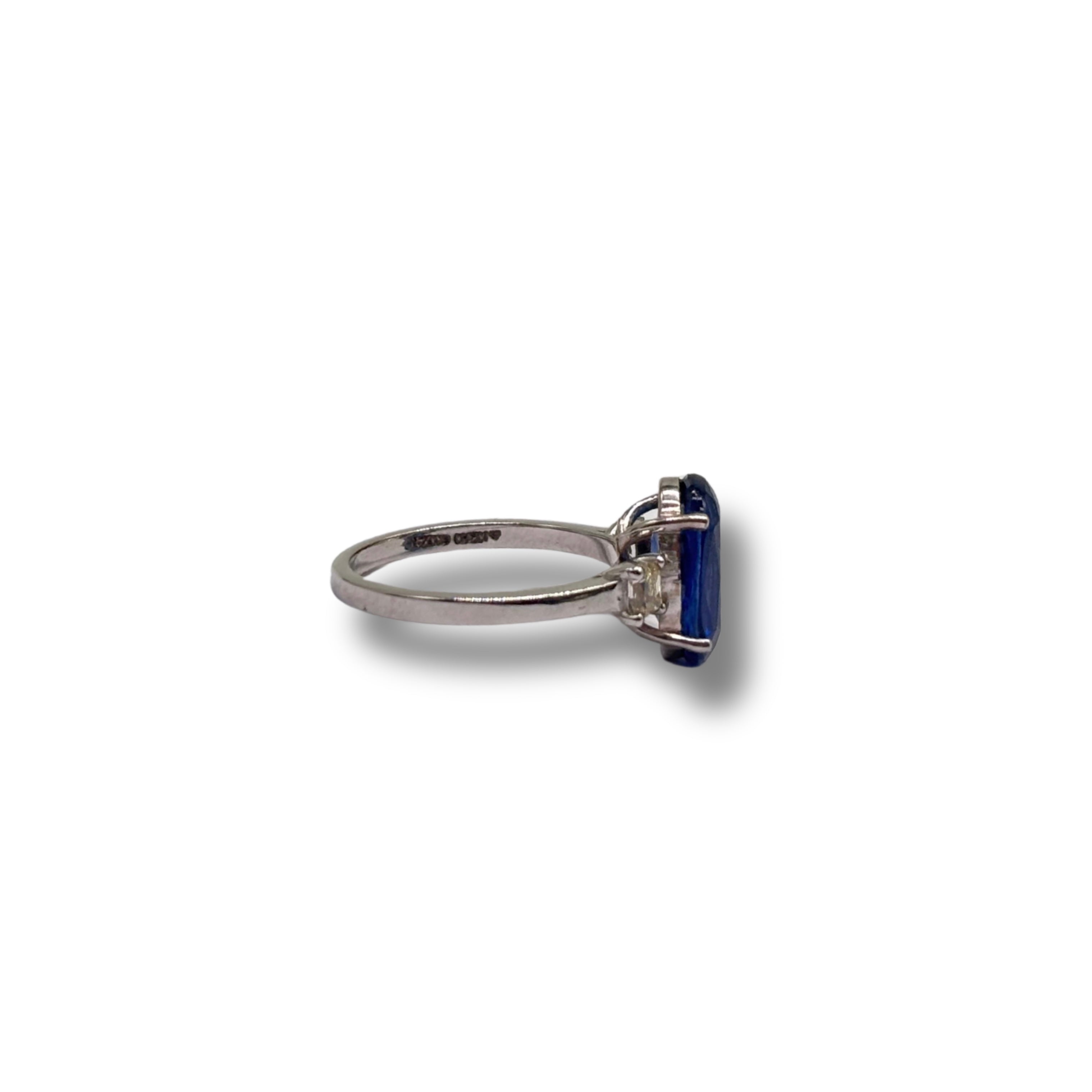 The Kyanite Crest