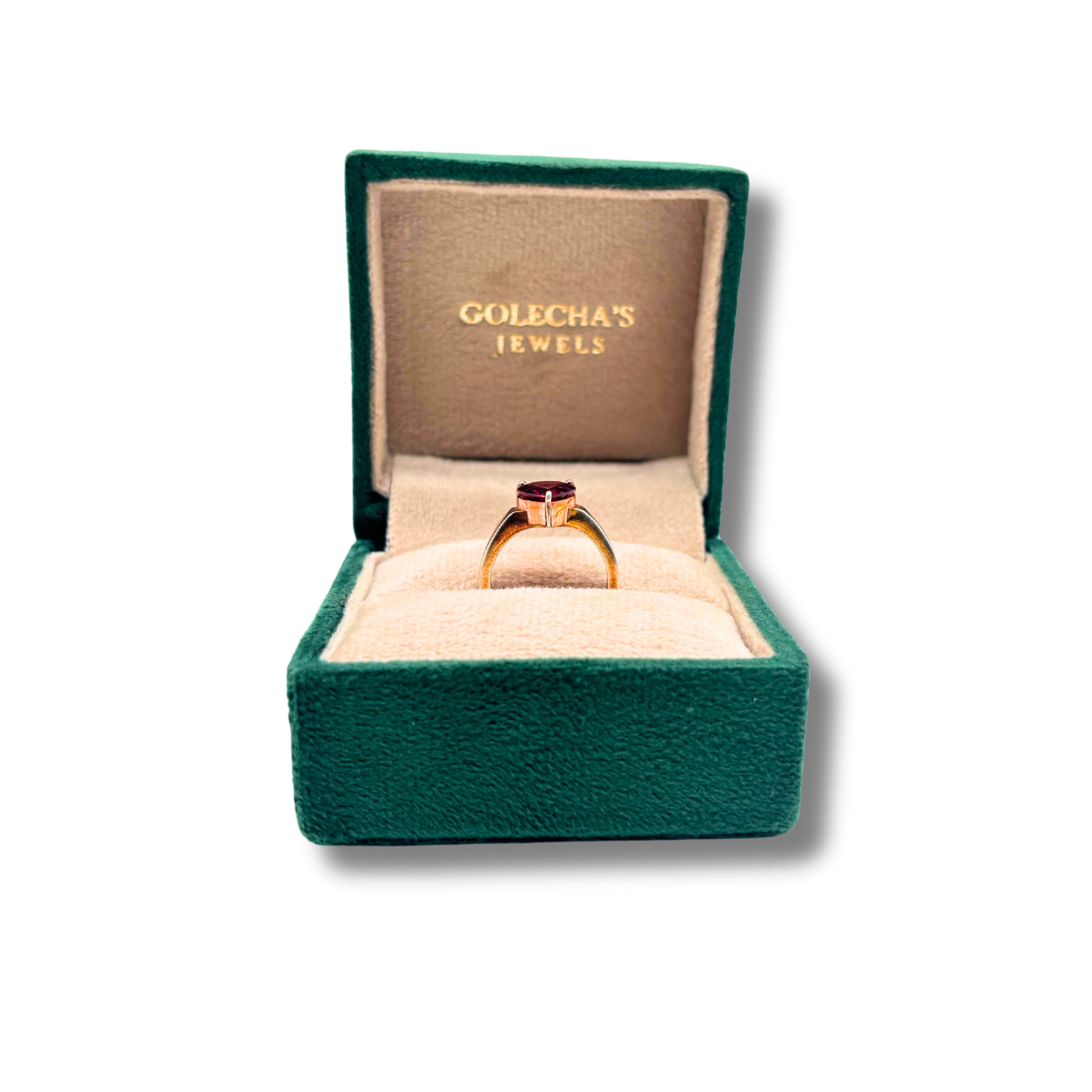 The Amour Solitaire